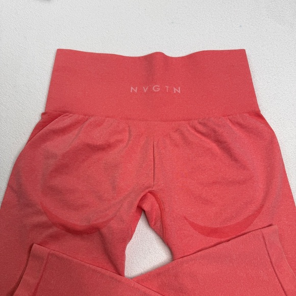 NVGTN Contour Seamless Leggings-Coral - Picture 4 of 11